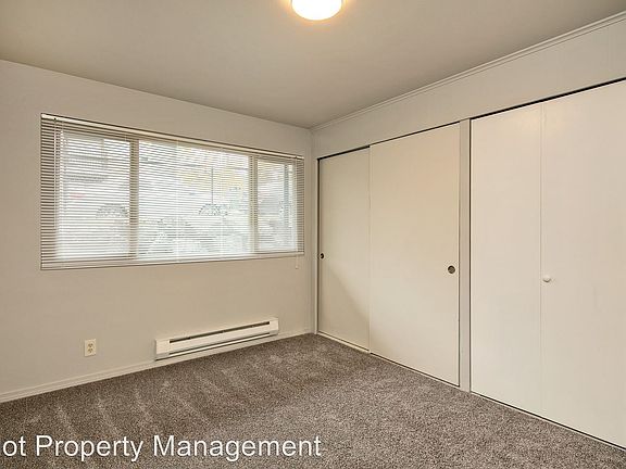 3rd image of 7009 Rainier Ave S APT 05
