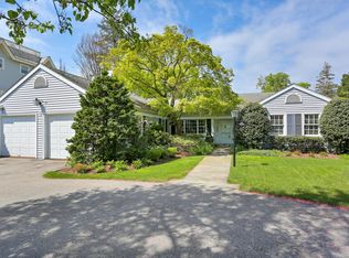 11 Wahneta Rd, Old Greenwich, CT 06870