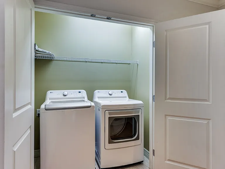 500 Throckmorton St #1206 — Photo 8