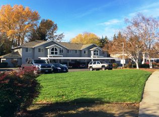 1648 Kellenbeck Ave APT A, Grants Pass, OR 97527