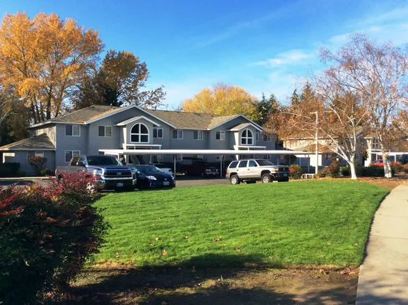 1642 Kellenbeck Ave, Grants Pass, OR 97527