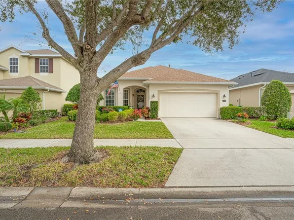 215 Coleton Ln, Deland, FL 32724