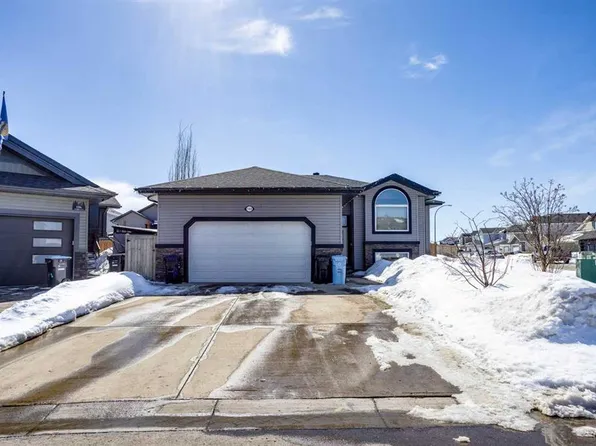 140 B SW Warren Way, Wood Buffalo, AB T9H 5H7