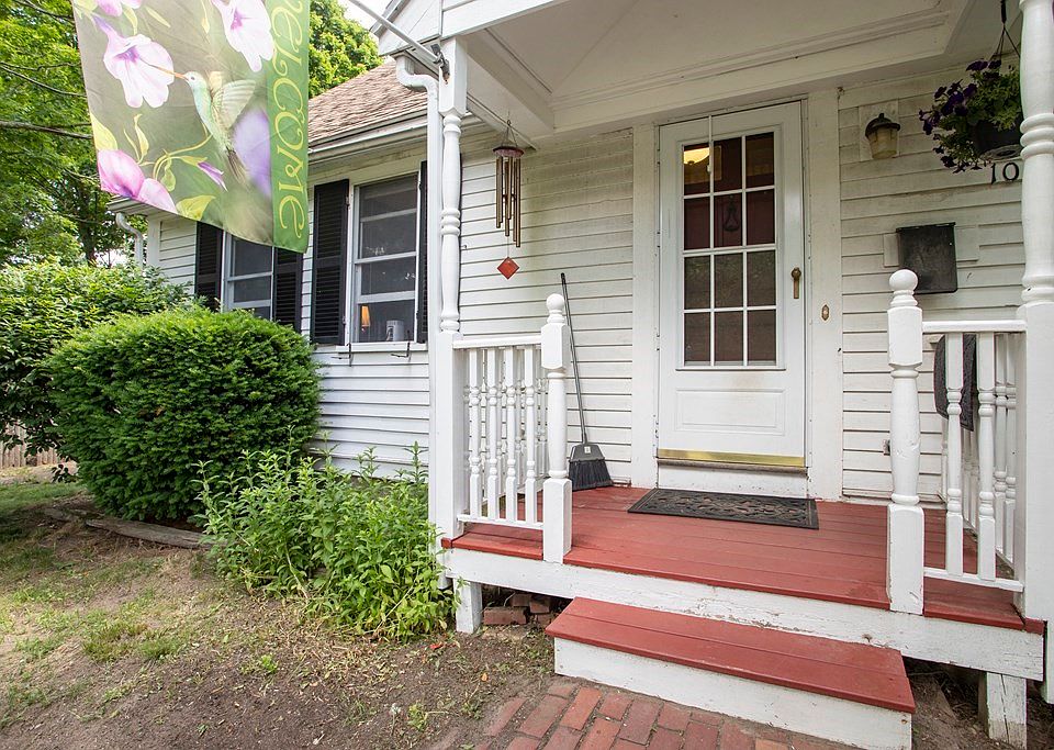 1059 Union St, Rockland, MA 02370 Zillow