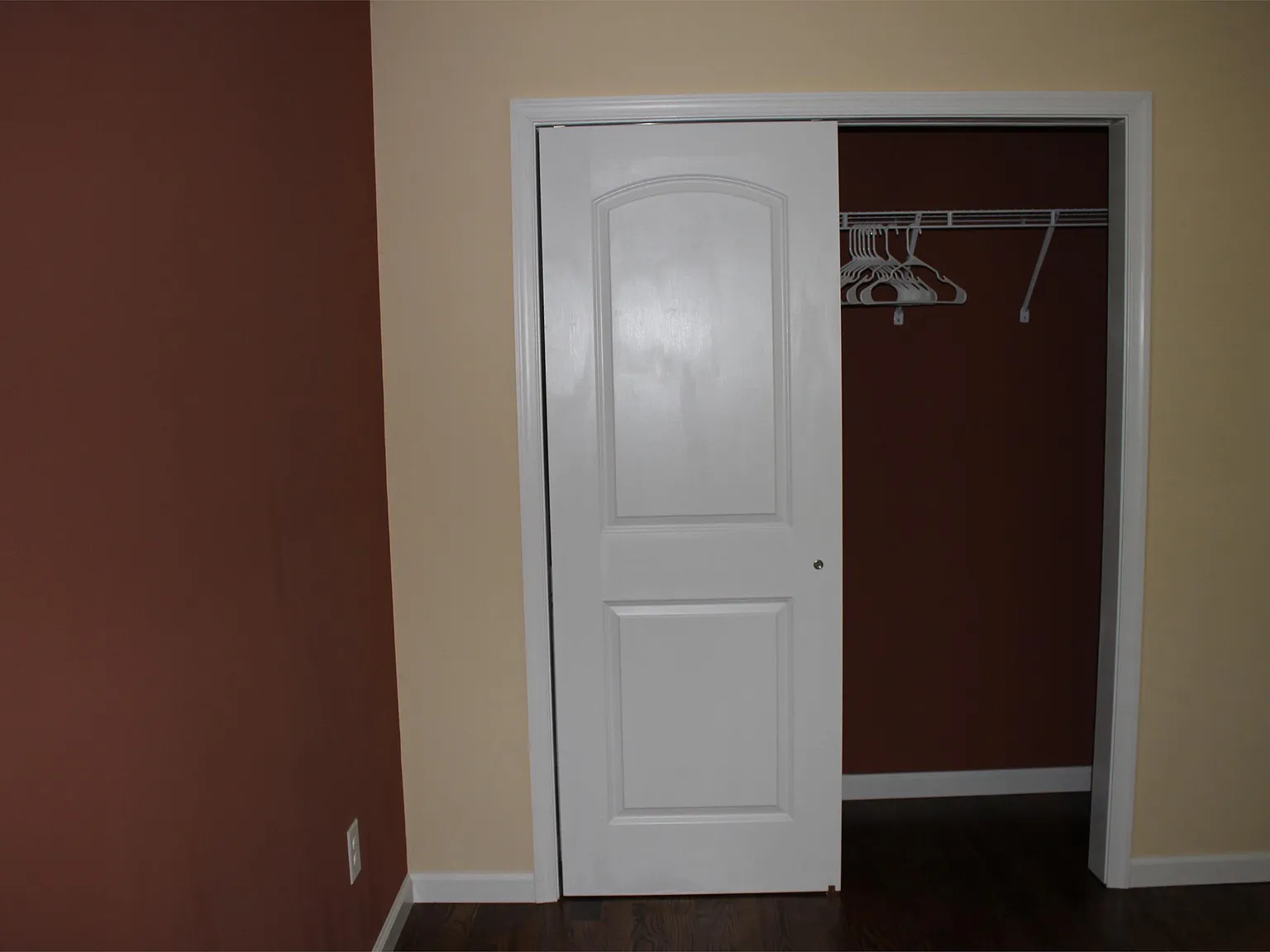 496 Stage Road - Room 4 — Photo 3