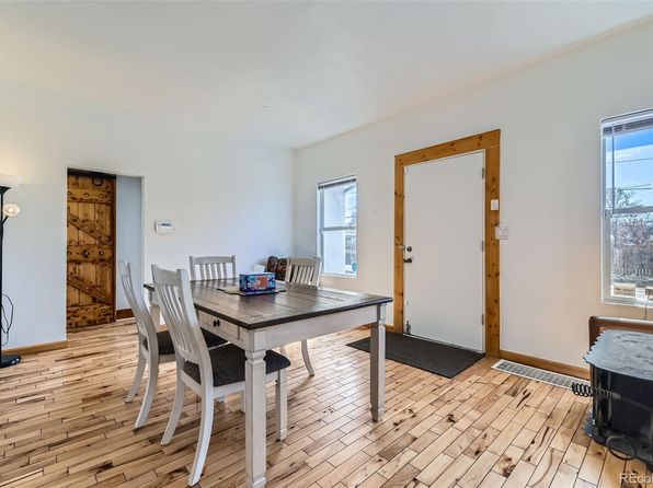 aurora-colorado-13033970 picture