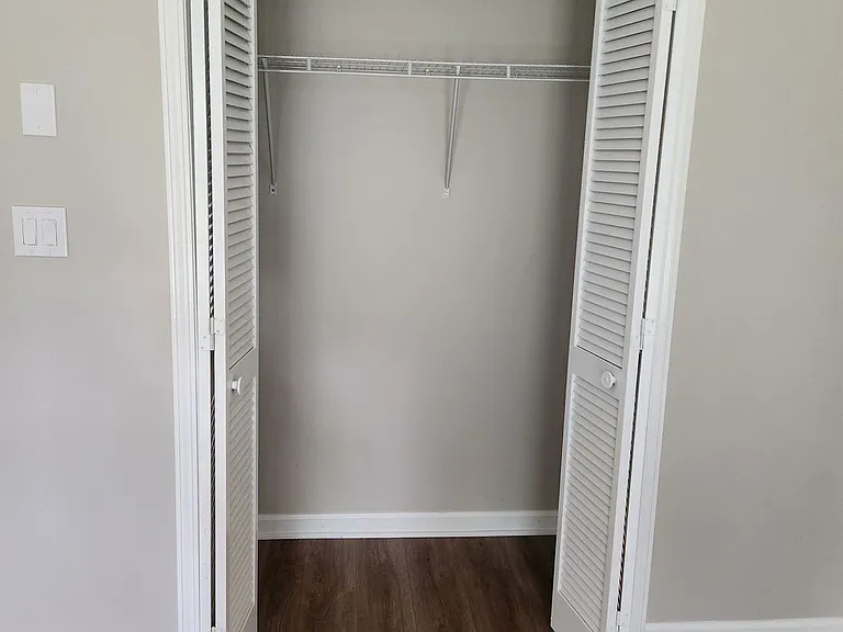 130 Sandy Dr — Photo 15