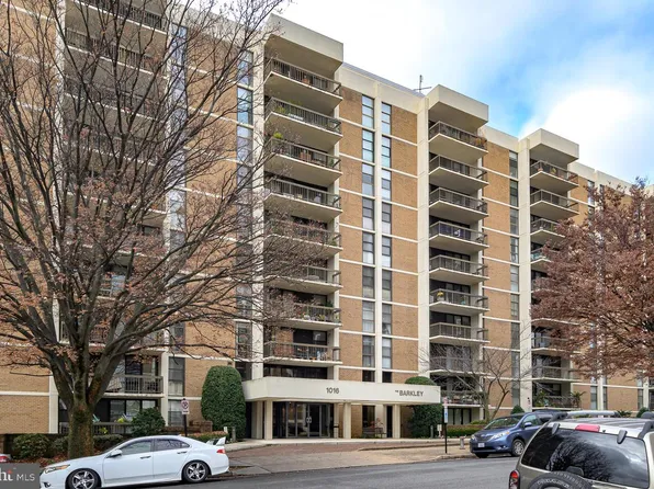 1016 S Wayne St APT 604, Arlington, VA 22204