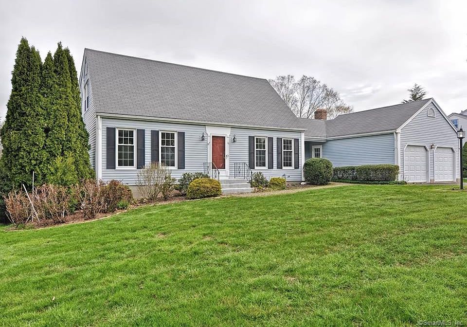 1st image of 41 Wildwood Ln