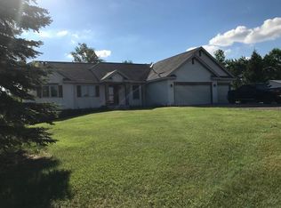 35637 S Cloverdale Rd, Hinckley, MN 55037