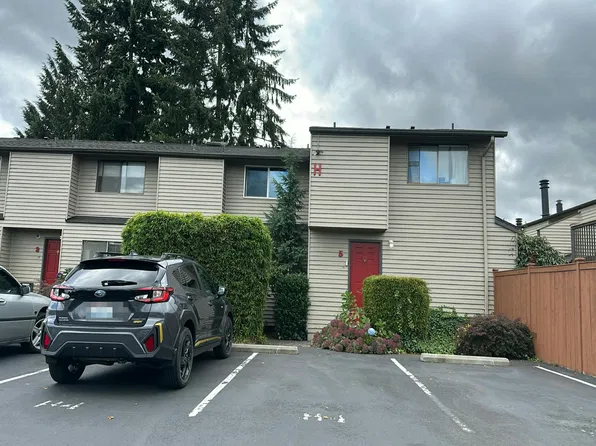 120 124th St SW APT H5, Everett, WA 98204