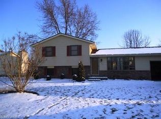 753 Tamwood Dr, Canal Fulton, OH