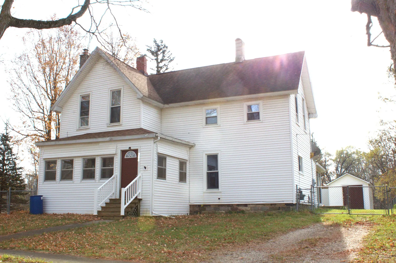 204 E Francis St photo 1