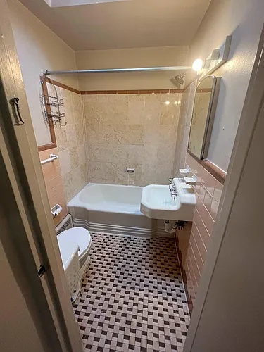 5909 Cottage St #2 Photo 1