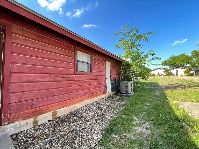 7402 Geneva Dr #A — Photo 15