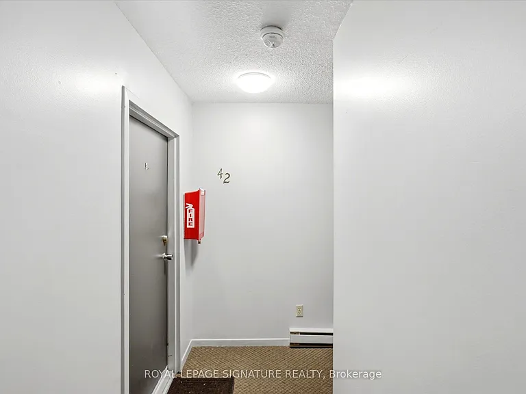 2701 Aquitaine Ave #42 — Photo 2