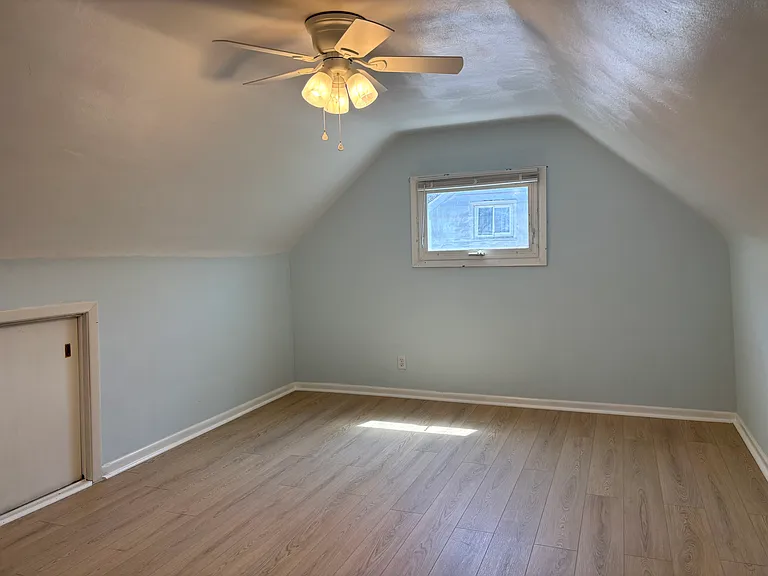 58 Burr Ave — Photo 7