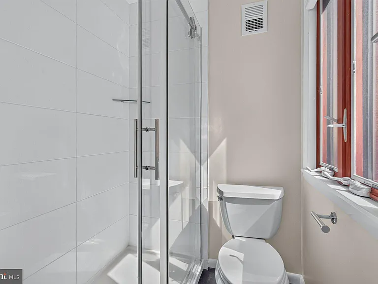3615 Devilwood Ct — Photo 28