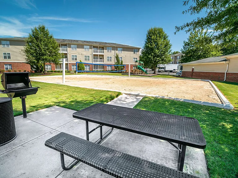 Ashton Park Apartments — Photo 6