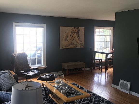 3rd image of 1154 Dorroll St NE