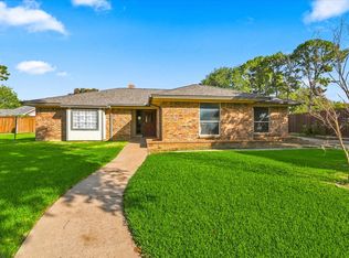 308 Drexel Dr, Grapevine, TX 76051