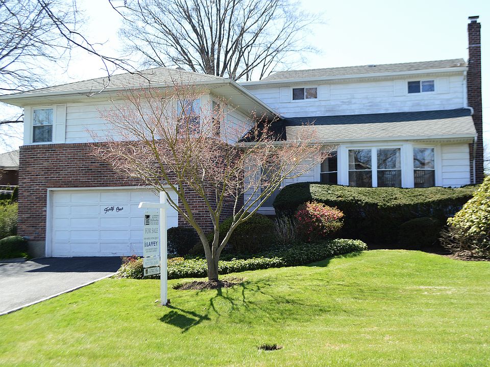 1st image of 41 Queens Ln