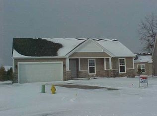 5427 Buffet Ct, Mishawaka, IN 46545