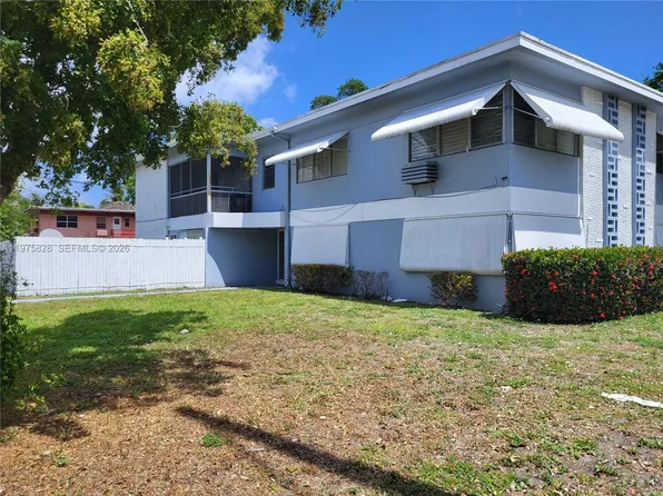 2201 NE 172nd St #3, North Miami Beach, FL 33160