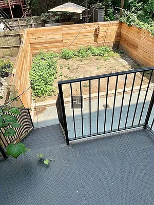 Rented by Highline Residential | media 28