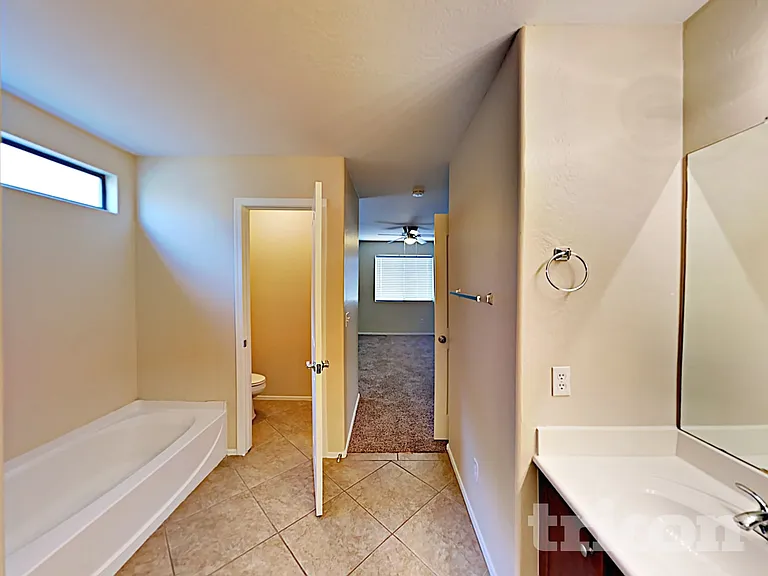 45015 W Bahia Dr — Photo 8