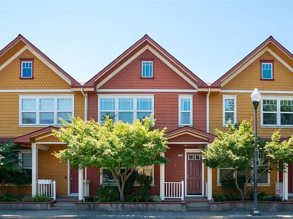 3rd image of 9149 Windsor Road