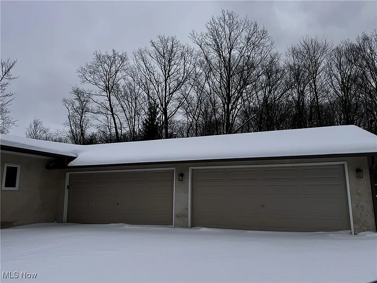 7633 Hidden Valley Dr — Photo 6
