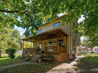 208 Chicago Rd, Newark, IL 60541