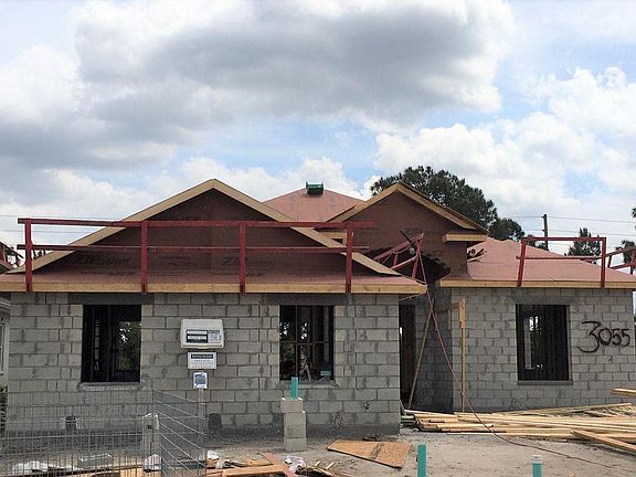 3rd image of 3055 Borassus Dr
