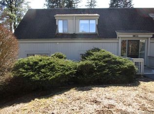 7 Heritage Vlg #A, Southbury, CT 06488