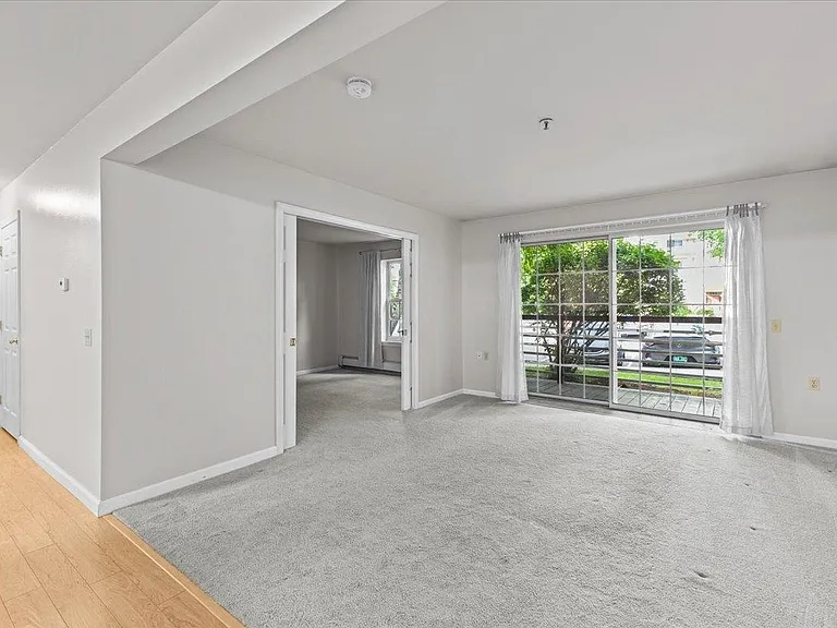 340 Hildred Dr — Photo 19