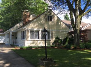 1330 Rosewood Ave SE, Grand Rapids, MI