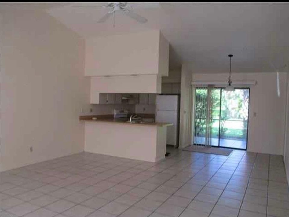 2nd image of 3716 SW 7th Pl #3718