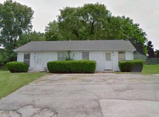 27 Pleasant View Ct, Belleville, IL 62221