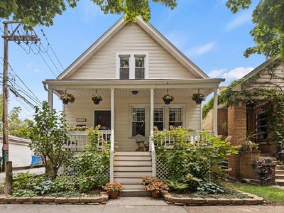 4245 N Leavitt St, Chicago, IL, 60618