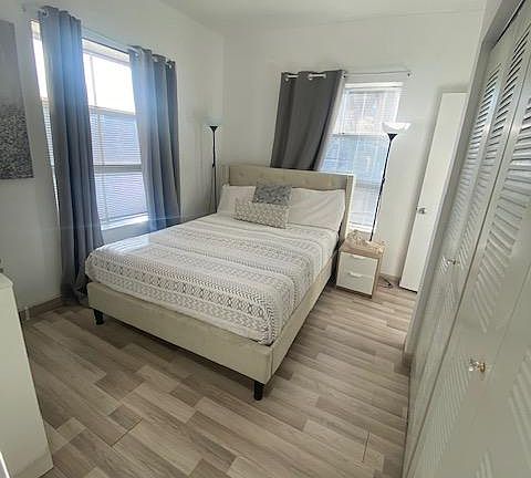 3rd image of 1947 Park Ave APT 1