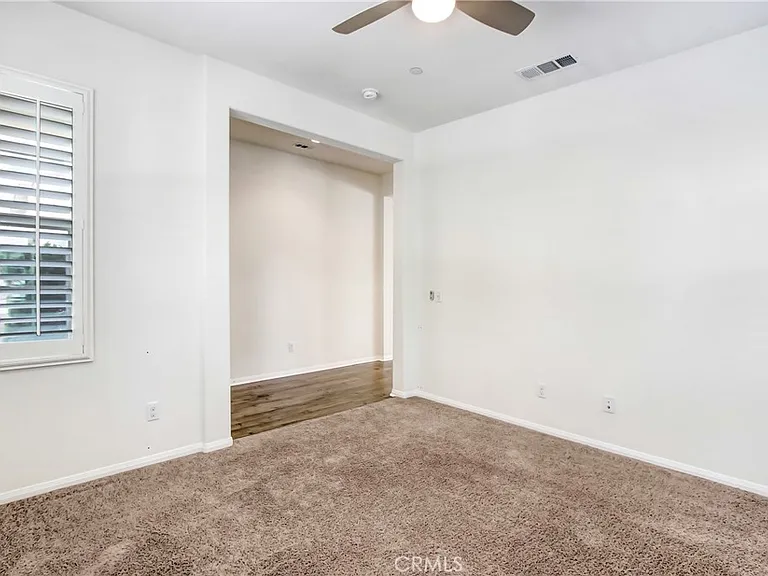 11839 Greenbrier Ln — Photo 4