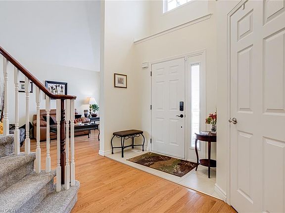 4th image of 82 Vansickle Rd