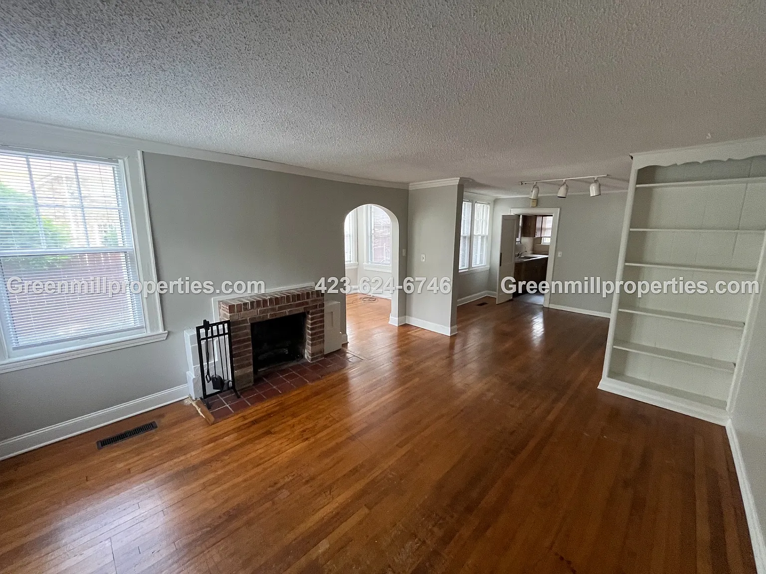 2 bed, 1287 sqft, $1,595 — Photo 2