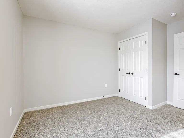20874 T Ct — Photo 19