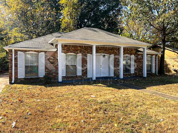 2785 Clearbrook St, Memphis, TN 38118