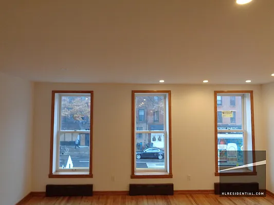 Rented by Highline Residential | media 2