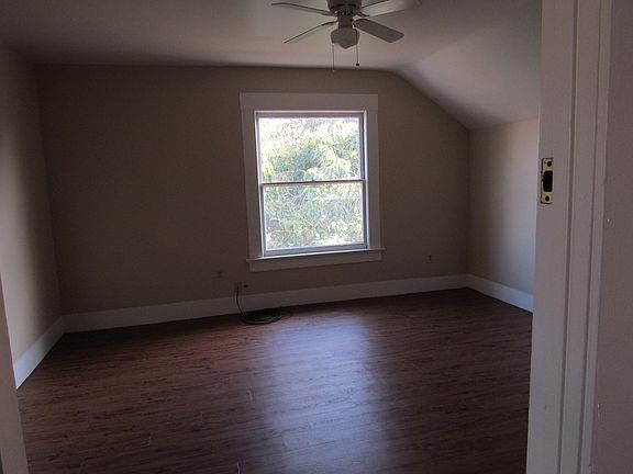 4th image of 2475 A St