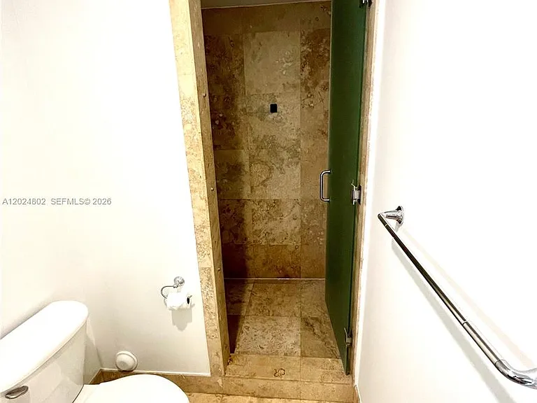 935 Euclid Ave #6 — Photo 14