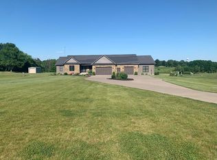 1951 N Tipton Rd, Muscatine, IA 52761